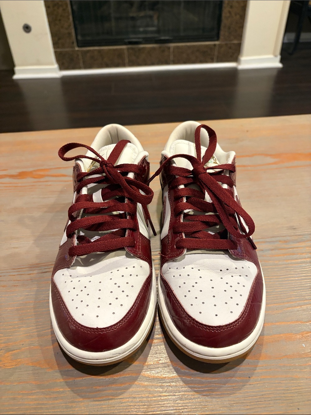 Nike Low-Top Sneakers in White and Burgundy